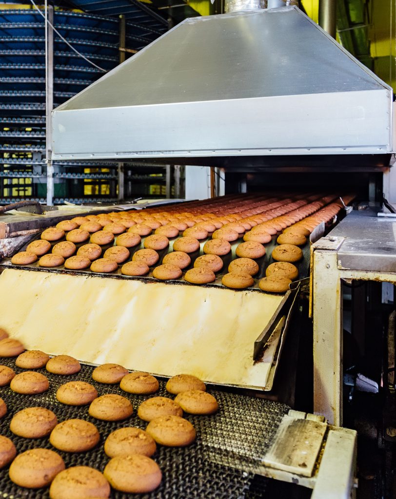 Listeria contamination in produce facilities conveyor belts