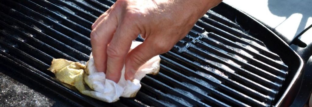 how to clean bbq grill