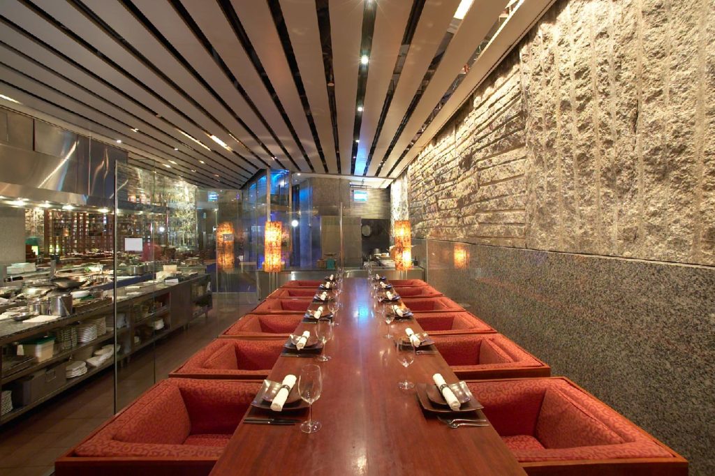 restaurant dining area - dining cleaning supplies